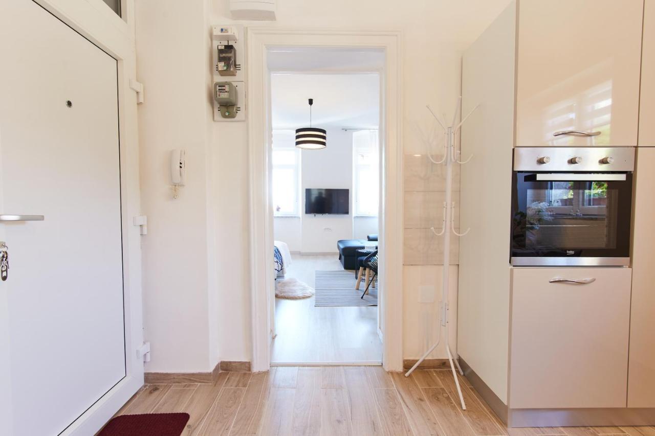 Studio Apartman Manuela Rijeka Exterior foto